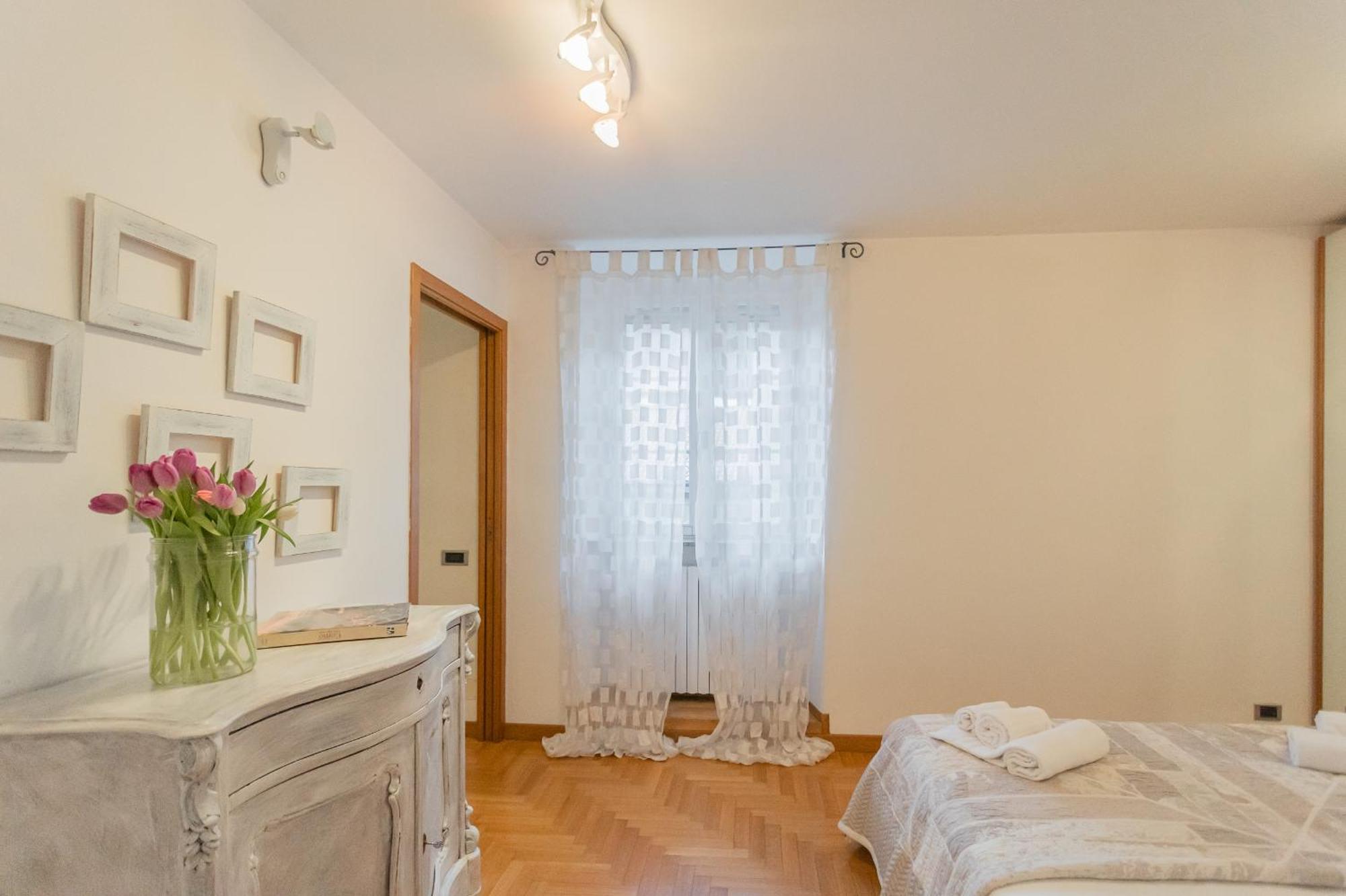 Volta By Rent Como